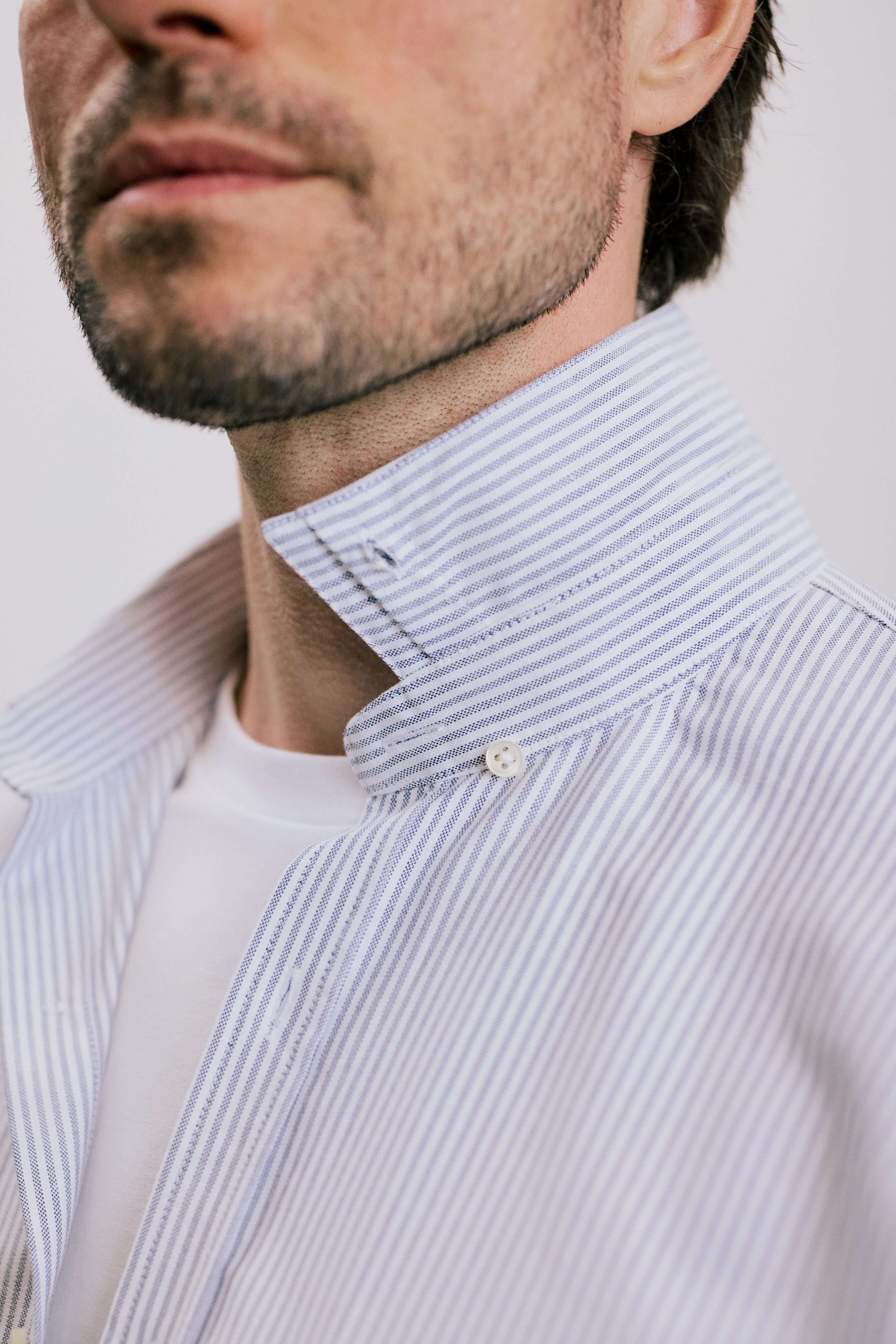 VARRO Keble Blue Stripe Oxford Shirt — Close-up of hidden button-down collar and fine vertical stripes.